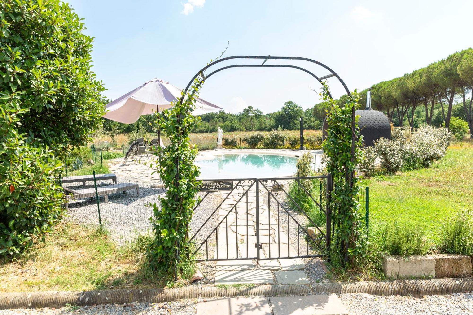 Villa Donnola: Casa Rosmarino 富切基奥 外观 照片